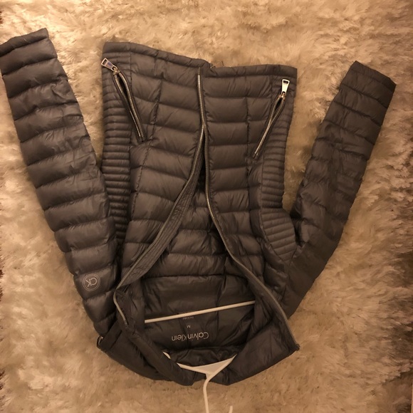 Calvin Klein Lightweight Jacket Packable - Picture 4 of 8